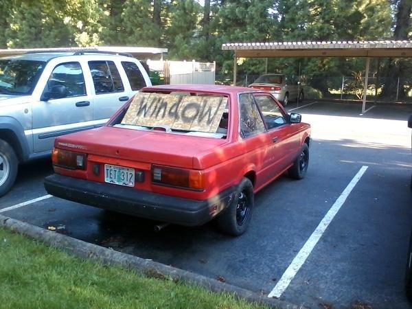 "Мастера" на все руки, которым лучше не брать в руки инструменты (14 фото)